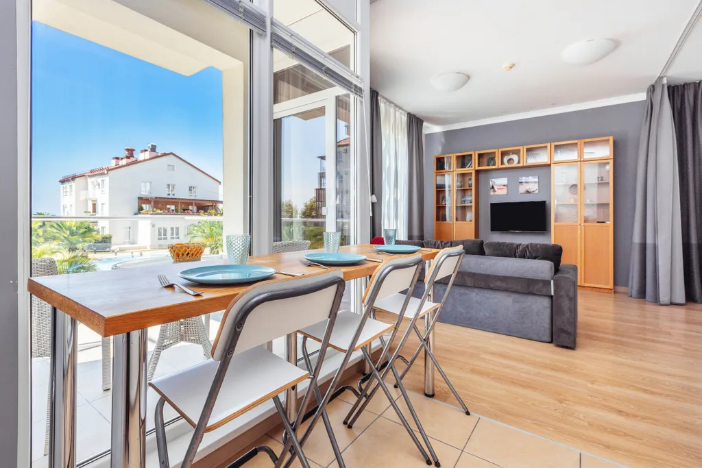 Апартамент с балконом с видом на море