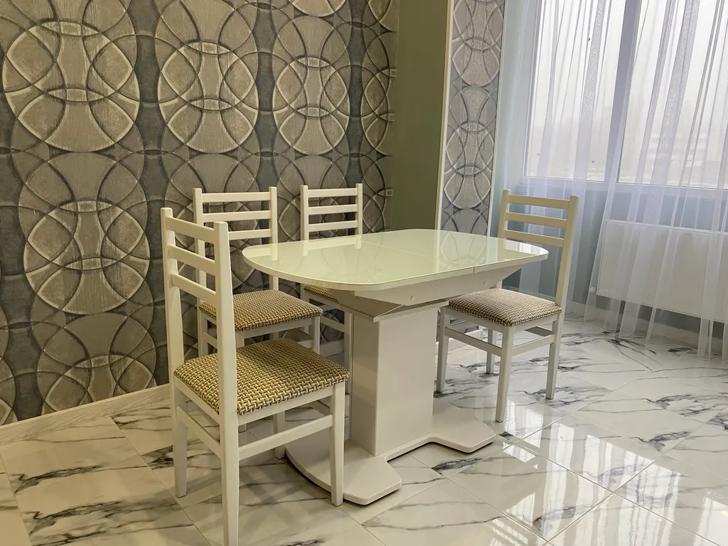 Просторная квартира в новостройке на горной