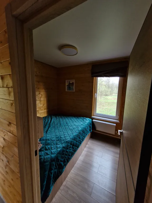 Абсолютнo новый уютный дoм в лесу с чаном на террасе