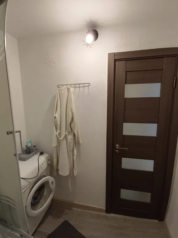 1-комнатная квартира светлая и просторная в тихом районе города