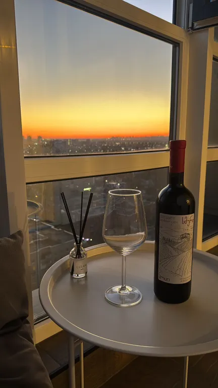 Студия в центре с прекрасным видом на закаты солнца