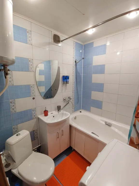 Просторная студийного плана двушка на Пяти Углах