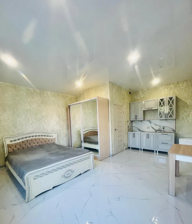 Студия в тихом районе, без комиссии, без животных