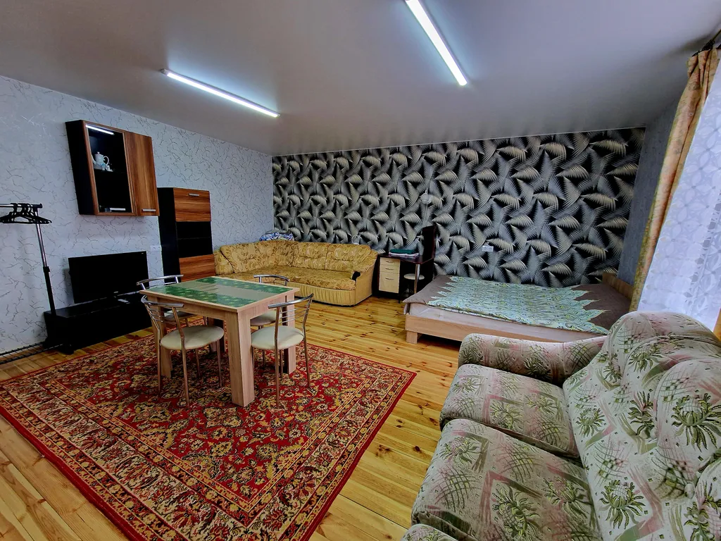 1-комнатная квартира со всеми удобствами в зеленой части города!