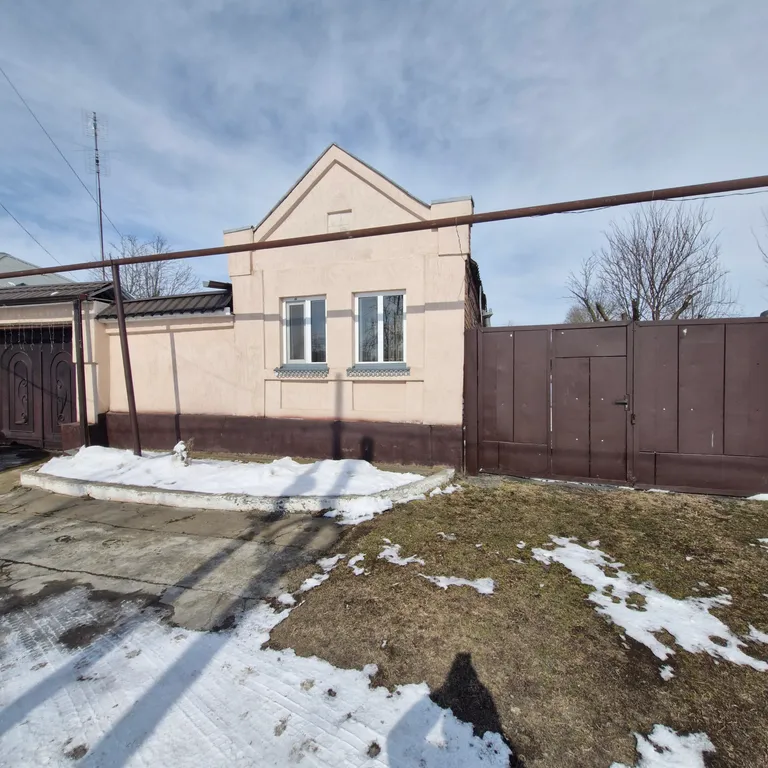 Коттедж 2-комнатный Дом — аренда посуточно в Владикавказ