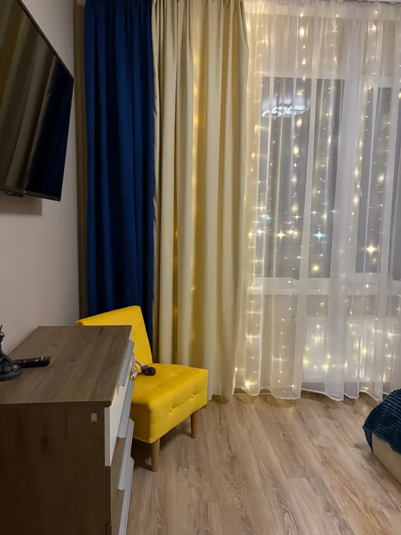 Квартира Современная, уютная квартира в лучшем районе города — Мирное