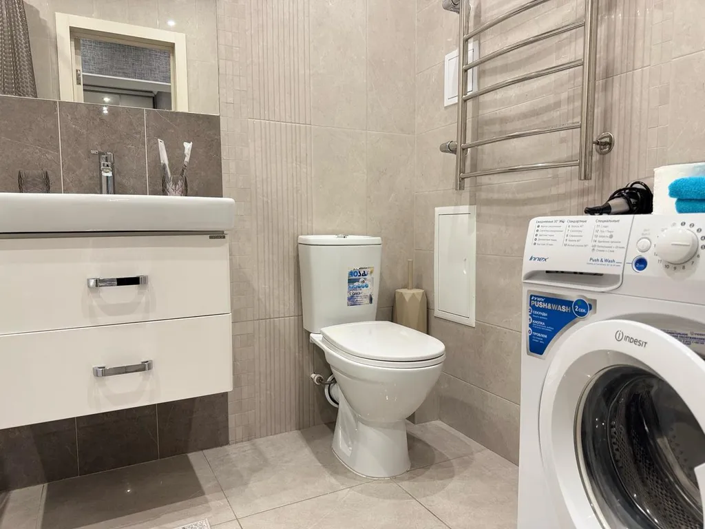 Апартаменты Аврора, Розы Люксембург 33, 16 этаж, закрытая парковка