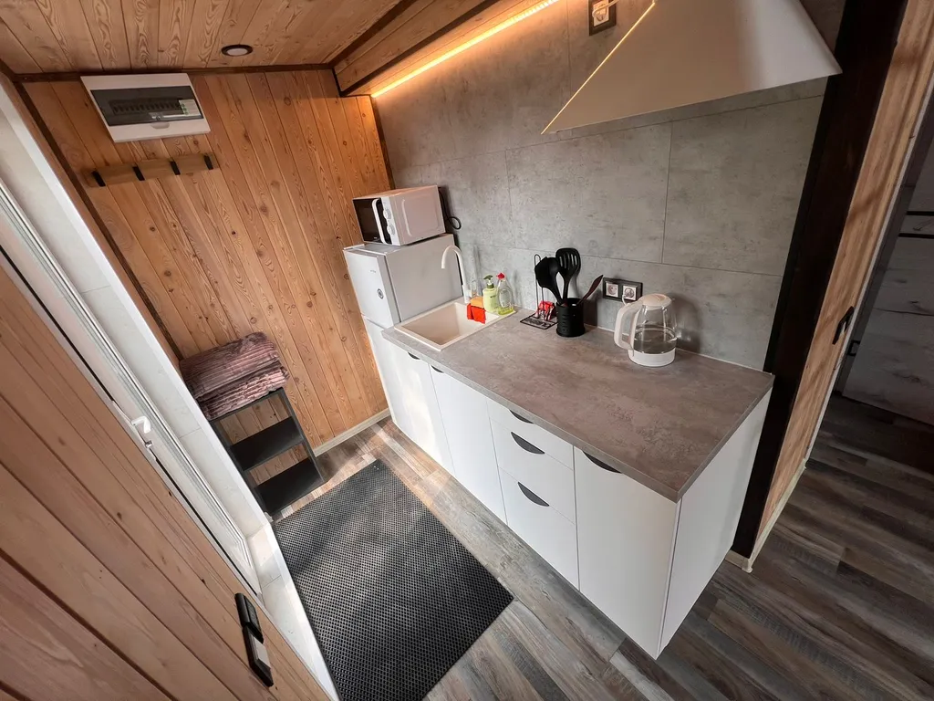 4х местный барн с чаном и бассейном в Артеме