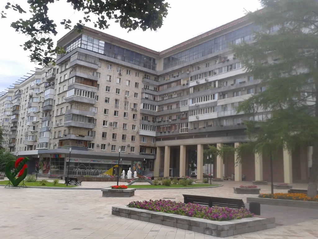 Центр с видом на Волгу