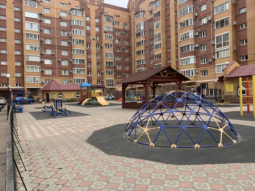 Евродвухкомнатная квартира на набережной с видом на Китай