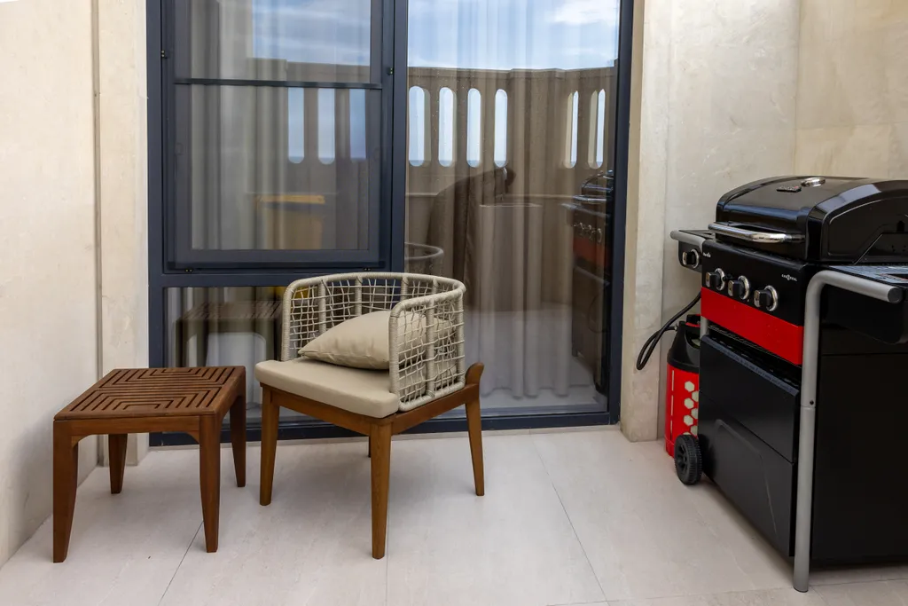 4-комнатный Дом