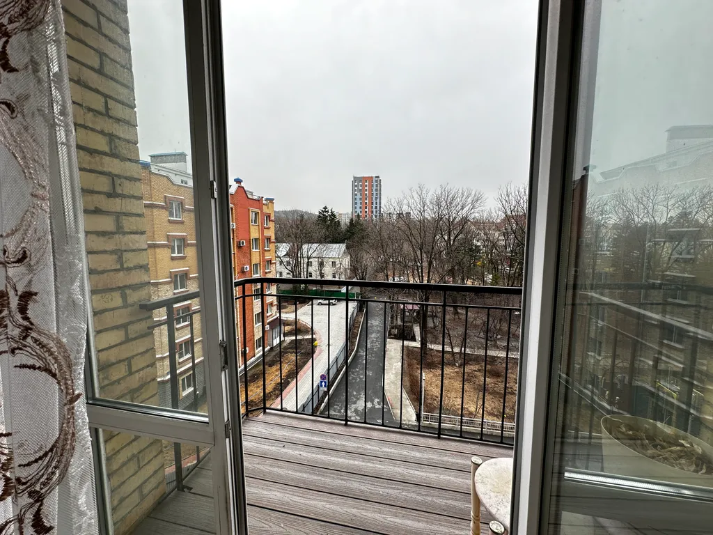 Квартира с кондиционером в пригороде у моря