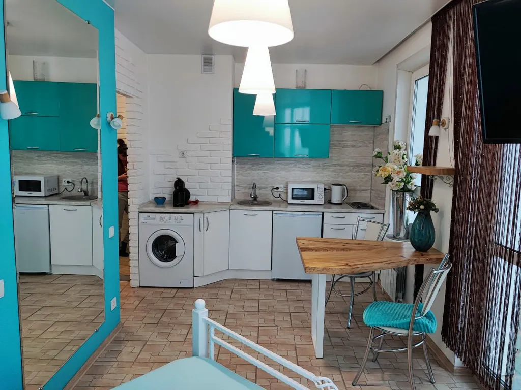 Студия под небесами