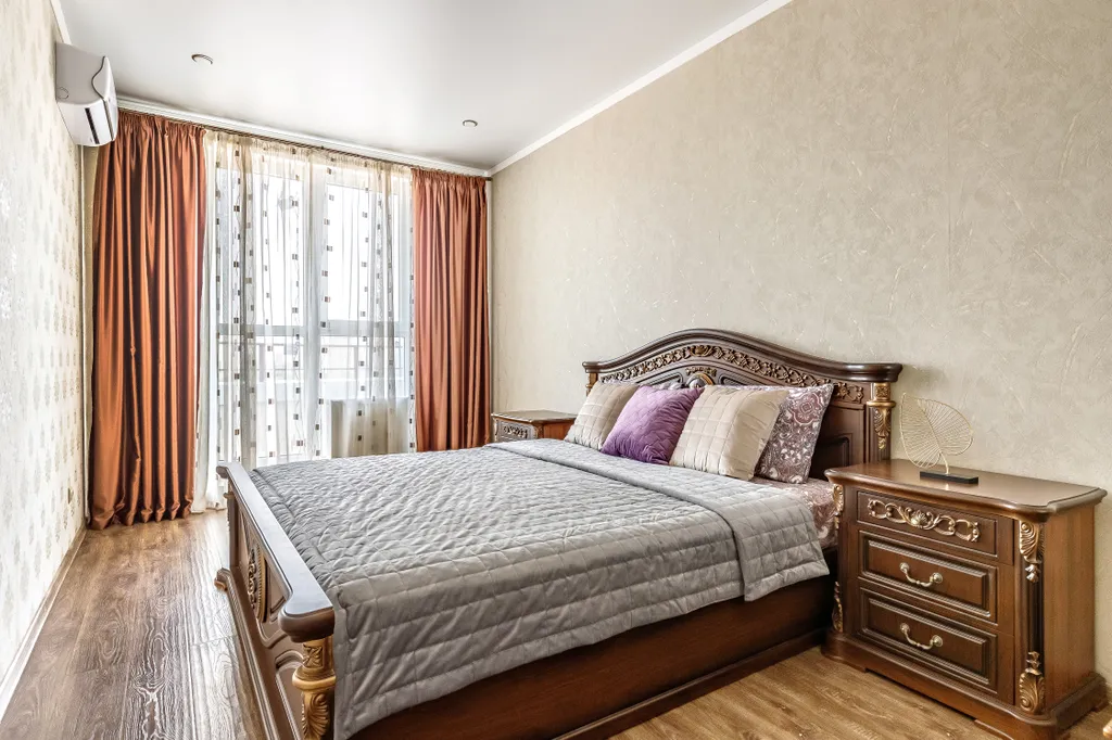 Просторная 2-комнатная квартира в центре