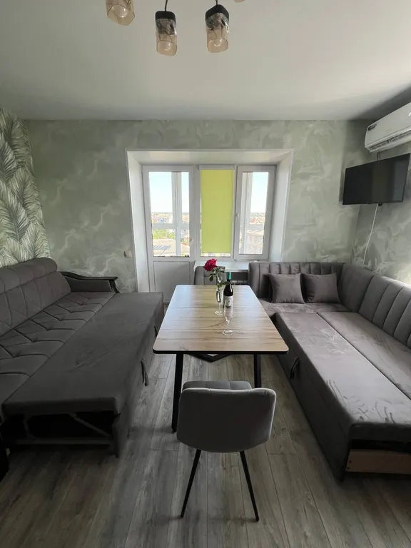 Квартира в новом доме, с новым ремонтом в центре Uryupinsk city