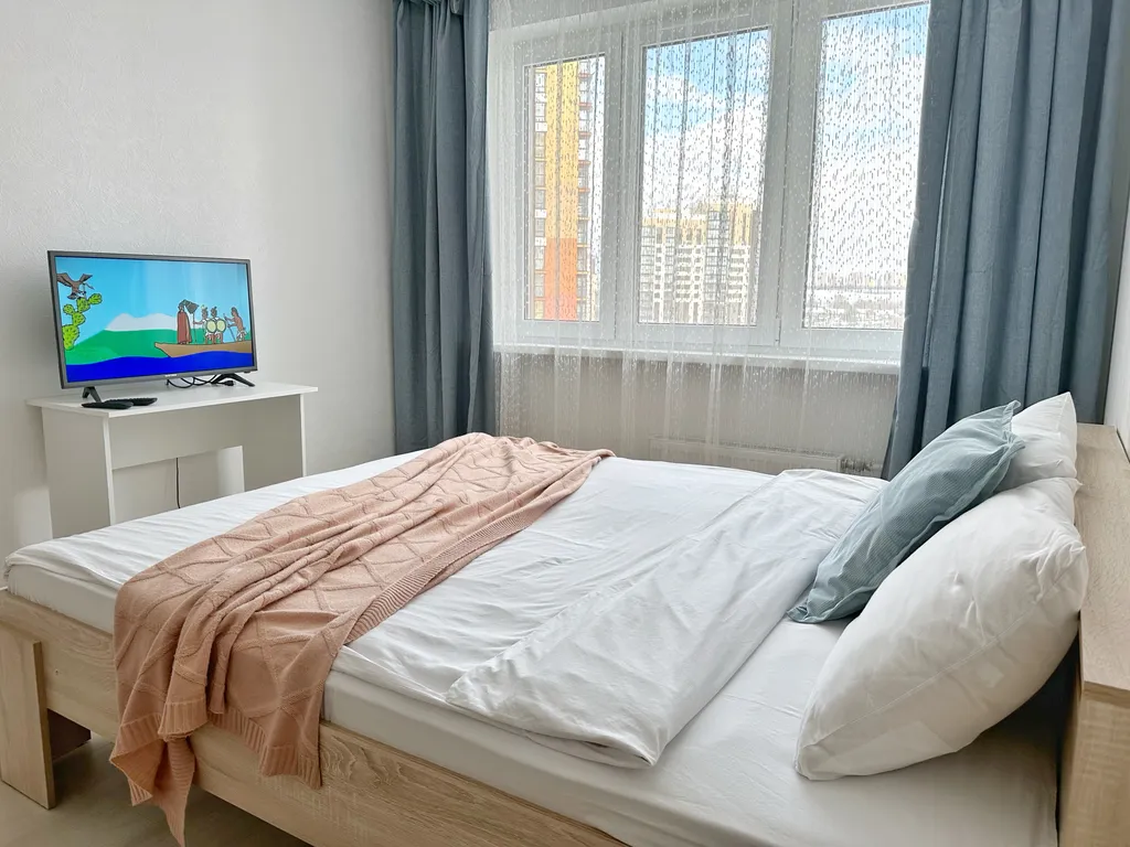 Лазурная - современная 1-комнатная квартира в ЖК Чистые пруды