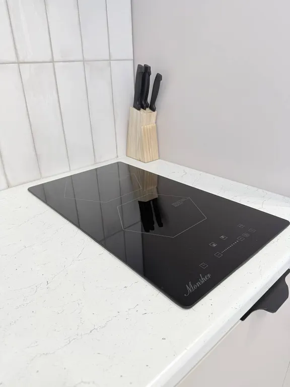 Новая квартира с дизайнерским ремонтом в центре города