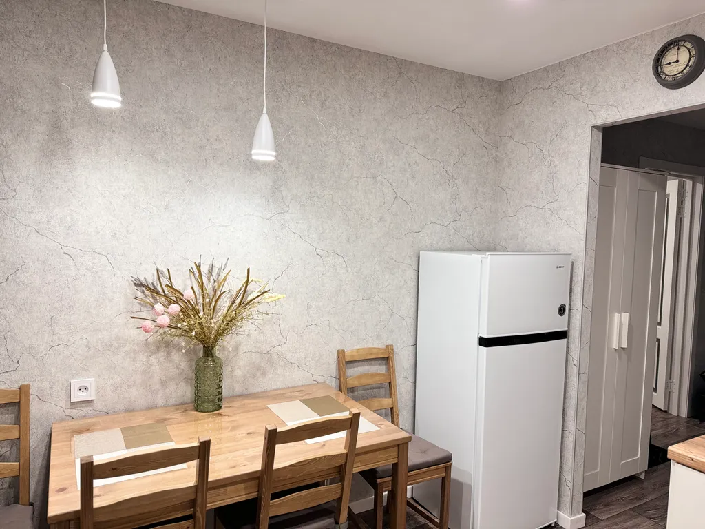 Уютная квартира с самозаселением в центре рядом с рестораном Тундра