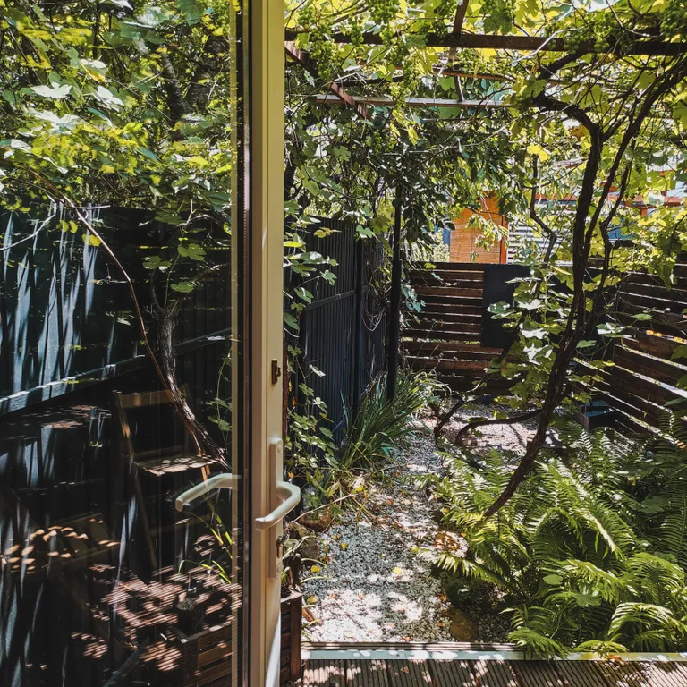 Коттедж Современный, уютный эко дом под виноградником с террасой — Кисловодск