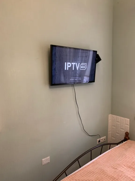 Просторная, уютная трёхкомнатная квартира в центре Пицунды