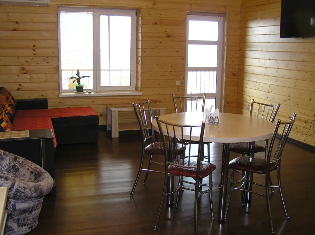 Дом-эллинг на берегу Керченского пролива