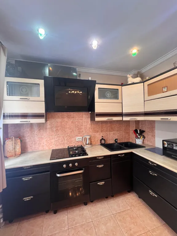 Квартира Уютная квартира в центре города с живописным видом, на море и горы — Гагра