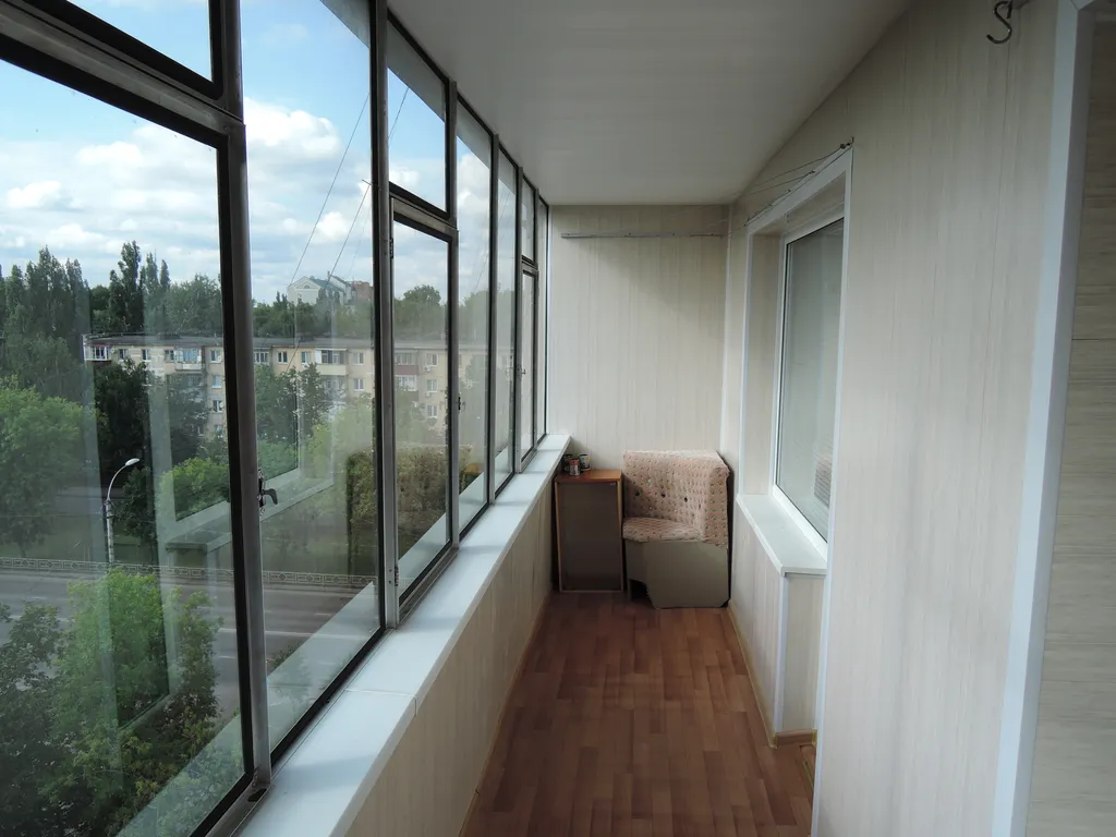 Большая функциональная квартира у вокзала, Звёздный