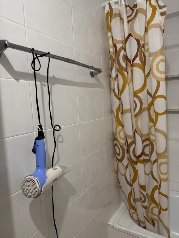 Трёхэтажный Дом в 15 м от моря вмещает до 12 взрослых гостей