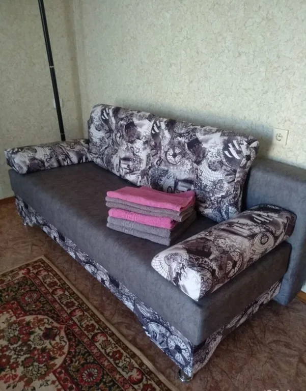 Уютная квартира в центре Левого берега — аренда посуточно в Омск