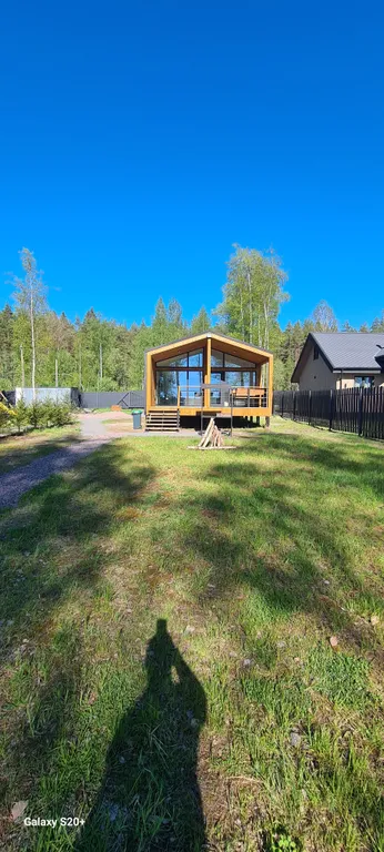 Коттедж Дом с видом на озеро — Приморск