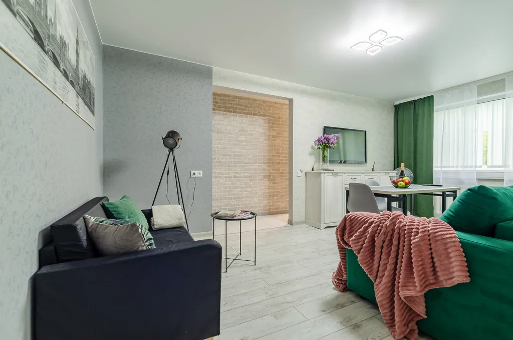 5 минут на машине / 25 пешком до кремля и центра города