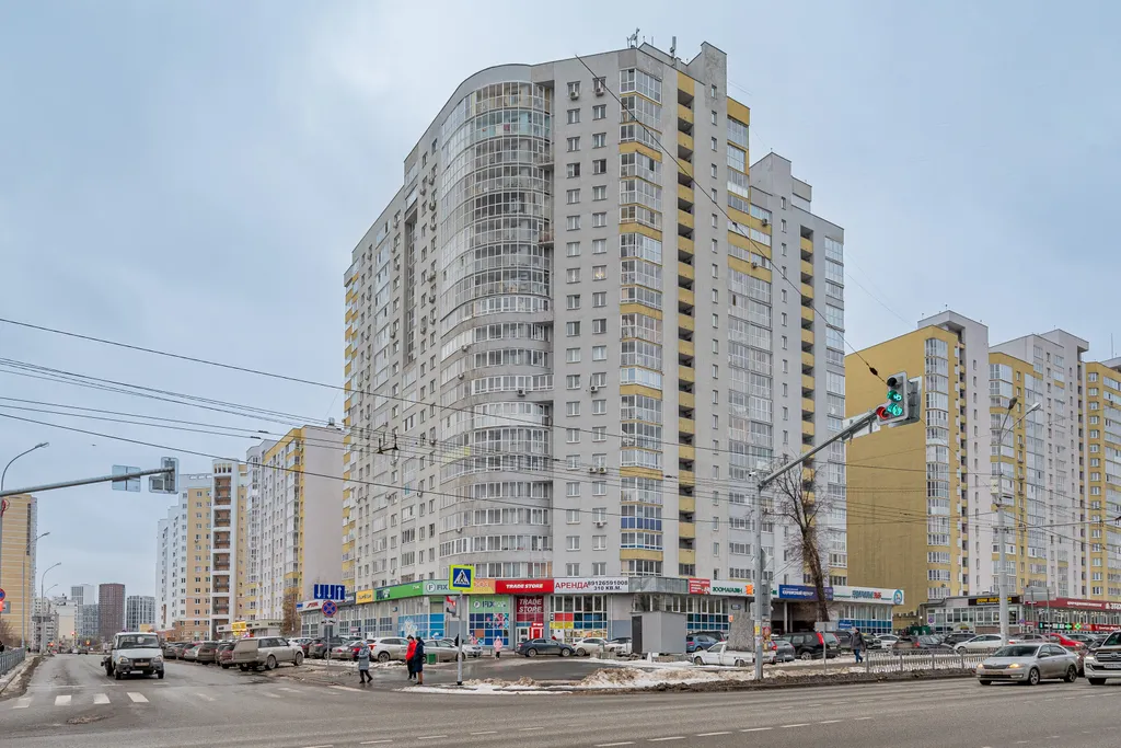 Квартира Квартира комфорт-класса c отличным видом у метро Чкаловская. — Екатеринбург
