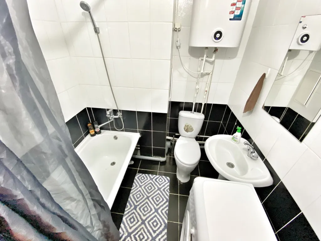 Уютная студия рядом с ТРЦ Аура, ЖД вокзалом, Аэопортом