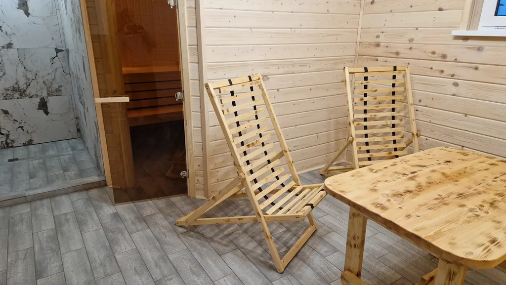 Коттедж с сауной комфорт-класса на реке Яхра