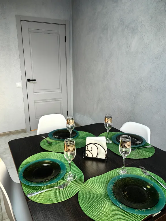 Квартира 2-комнатная Квартира — Красноярск