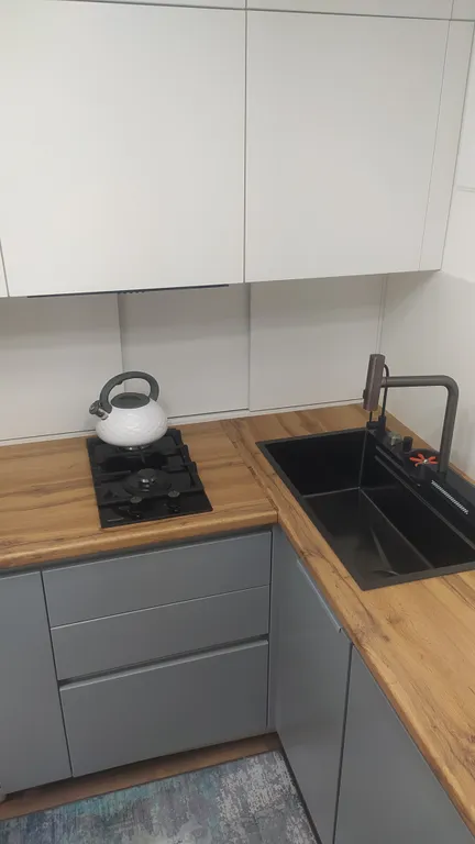 Апартаменты с видом на реку и лес (закаты, рассветы, пение птиц)