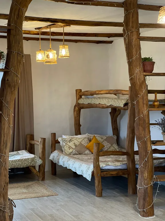 Глиняный домик