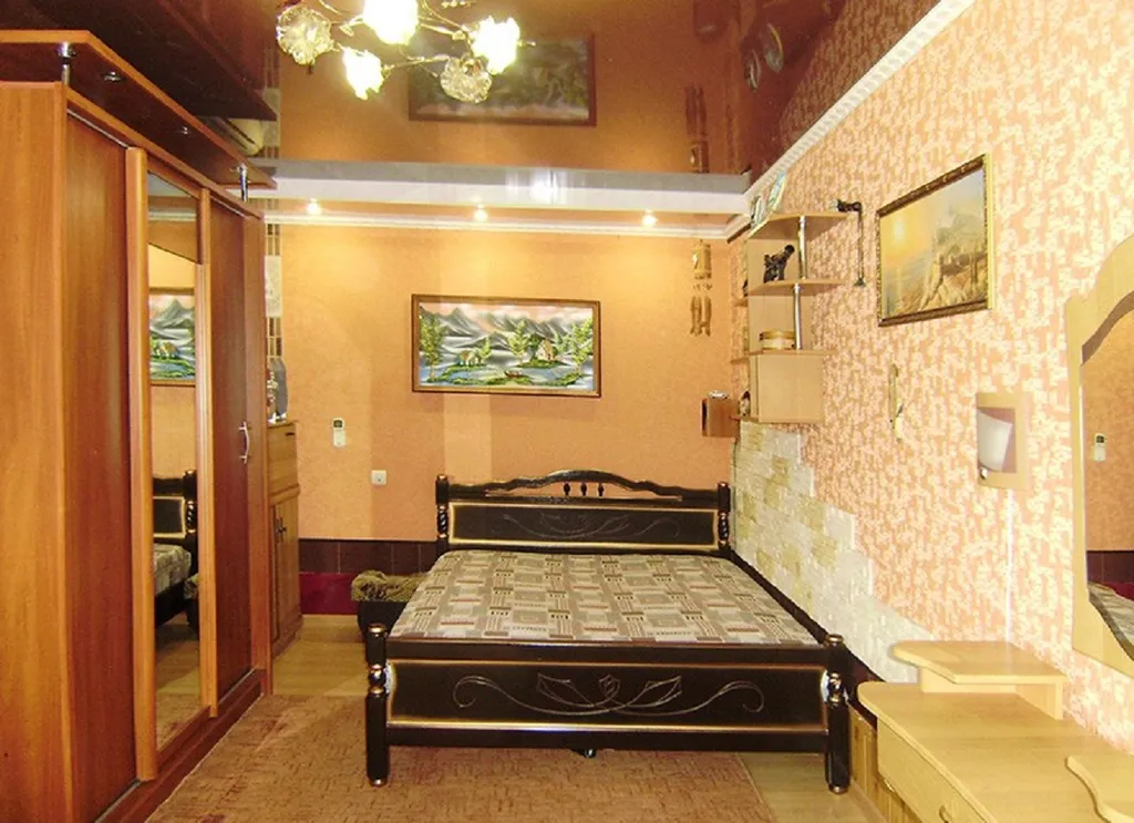 Коттедж Дом в центре города — Судак