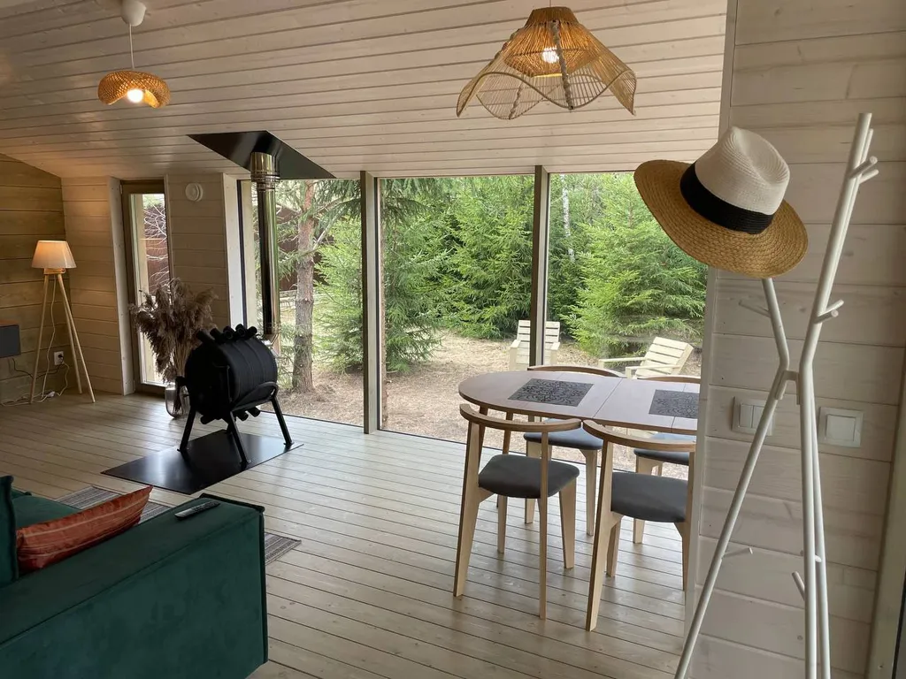 Дом с банным чаном в лесу