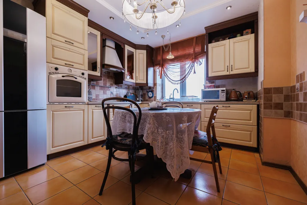 Двухкомнатная квартира с историей в центре Екатеринбурга