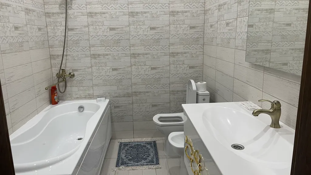 Домик с видом на горы