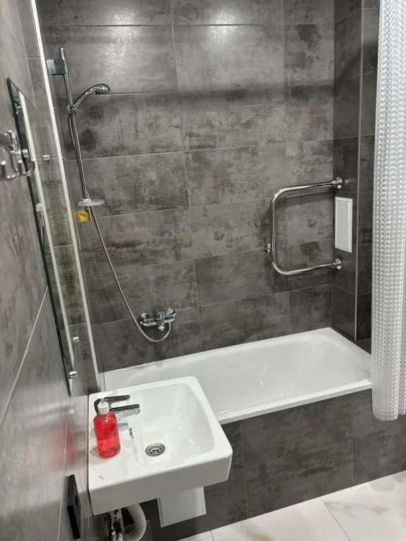 Новая 2-комнатная в центре рядом с Заливом