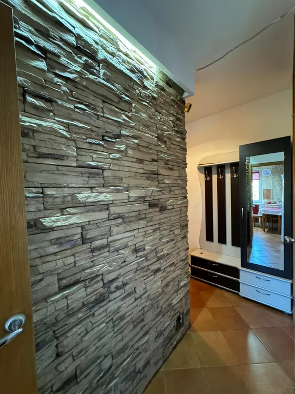 Квартира рядом с Форумом, Областная больница во дворе