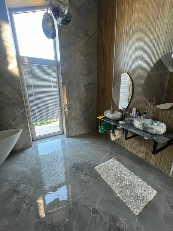 Для ценящих комфорт и шик. Дом у моря