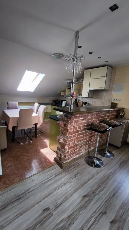 Уютная мансарда возле парка