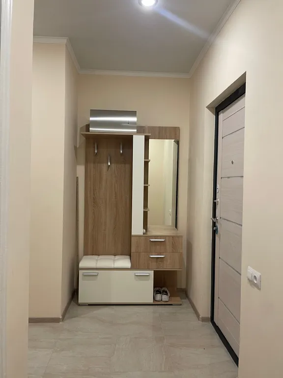 Квартира 3-комнатная Квартира у пляжа Марнеро — Сухум