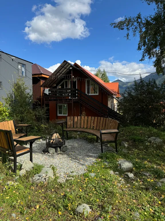 Апартамент 2 этаж с видом на горы - прекрасное место для отдыха