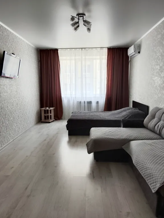 Уютная квартира рядом с трассой М-4 — аренда посуточно в Батайск