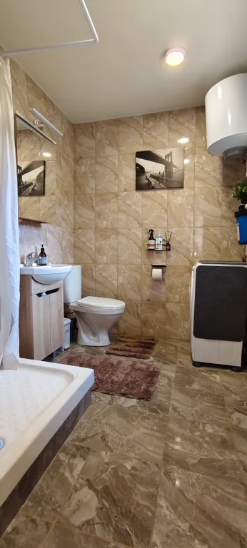 Комфортный дом в тихой природной локации