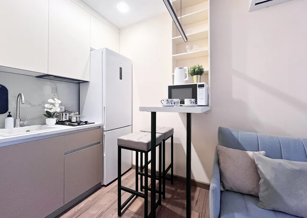 Очень уютная и светлая студия для двоих с лоджией